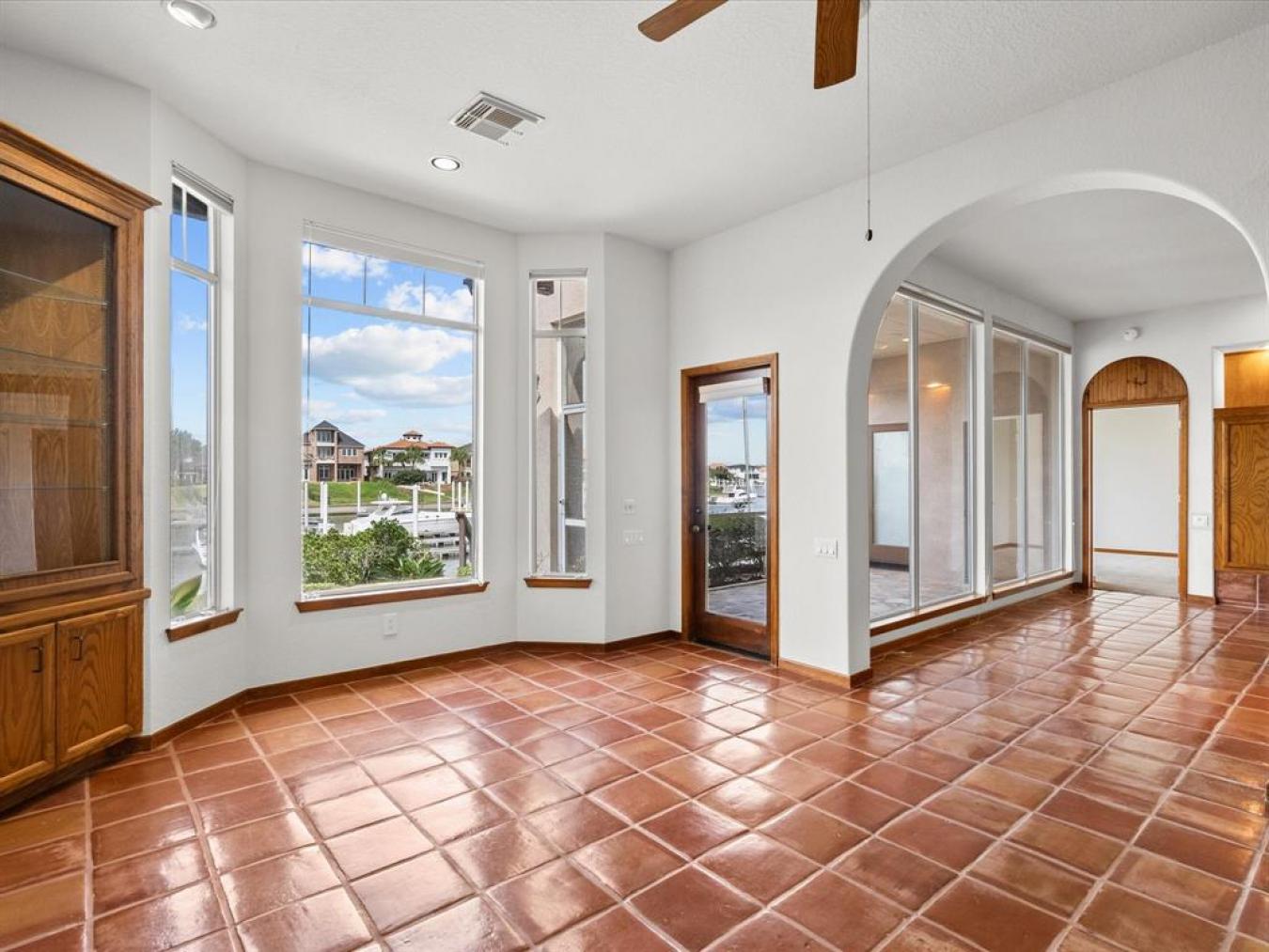 619 Northport Lane, Kemah, TX, 77565, United States, 4 Bedrooms Bedrooms, ,3 BathroomsBathrooms,Residential,For Sale,619 Northport Lane,1657651