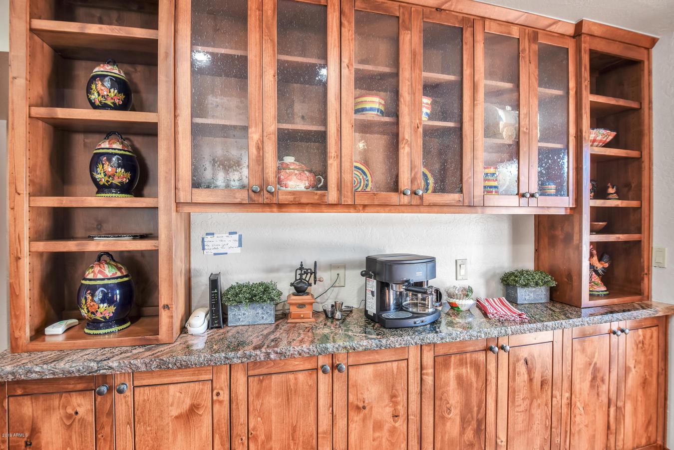 Weekly rental rates available! Experience a perfect mountain getaway a – image 11
