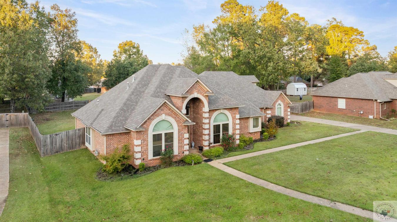 6404 N Park Road, Texarkana, TX, 75503, United States, 4 Bedrooms Bedrooms, ,2 BathroomsBathrooms,Residential,For Sale,6404 N Park Road,1657576