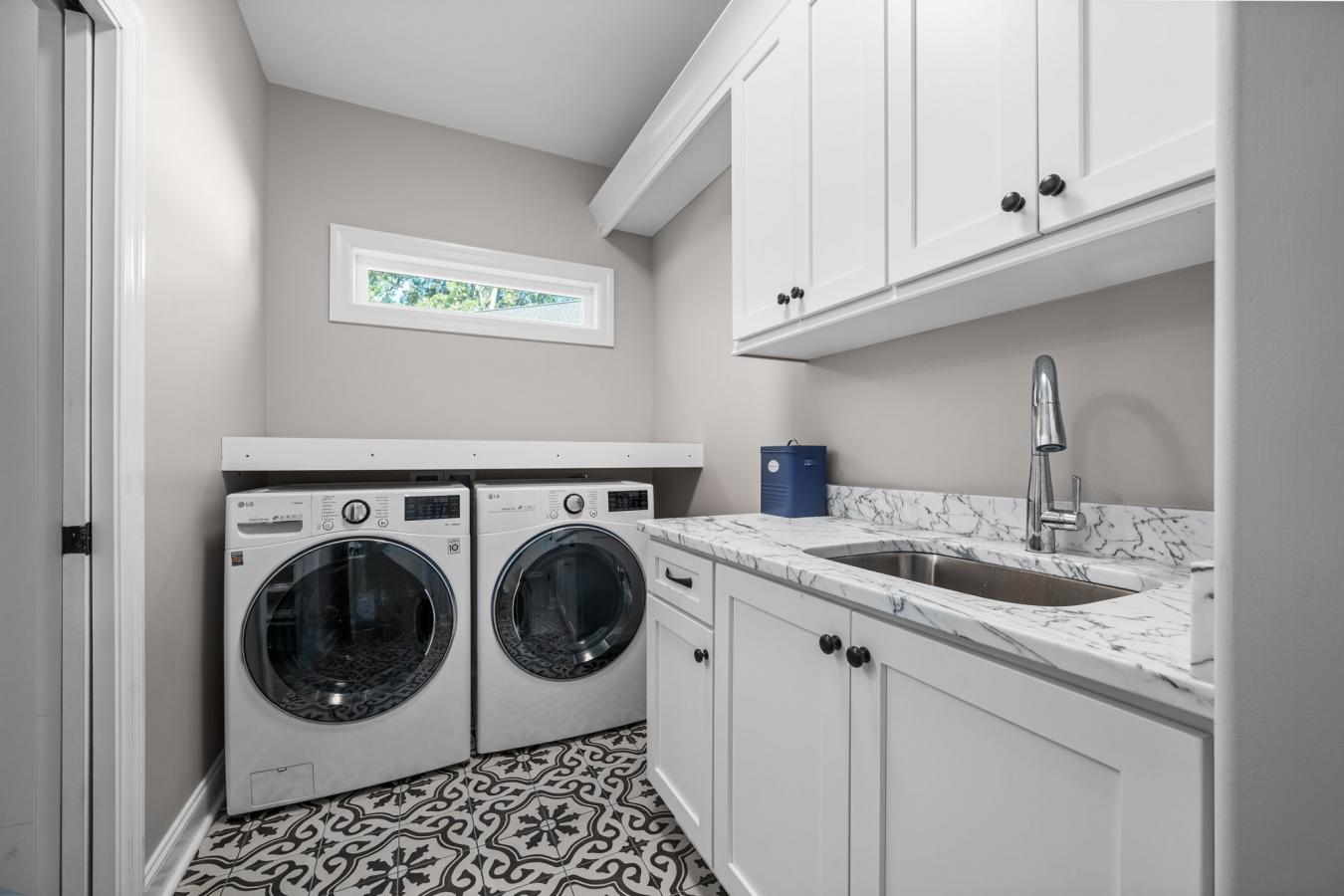 209 Cypress Point Drive, Winchester, Tennessee, 37398, United States, 5 Bedrooms Bedrooms, ,4 BathroomsBathrooms,Residential,For Sale,209 Cypress Point Drive,1660201