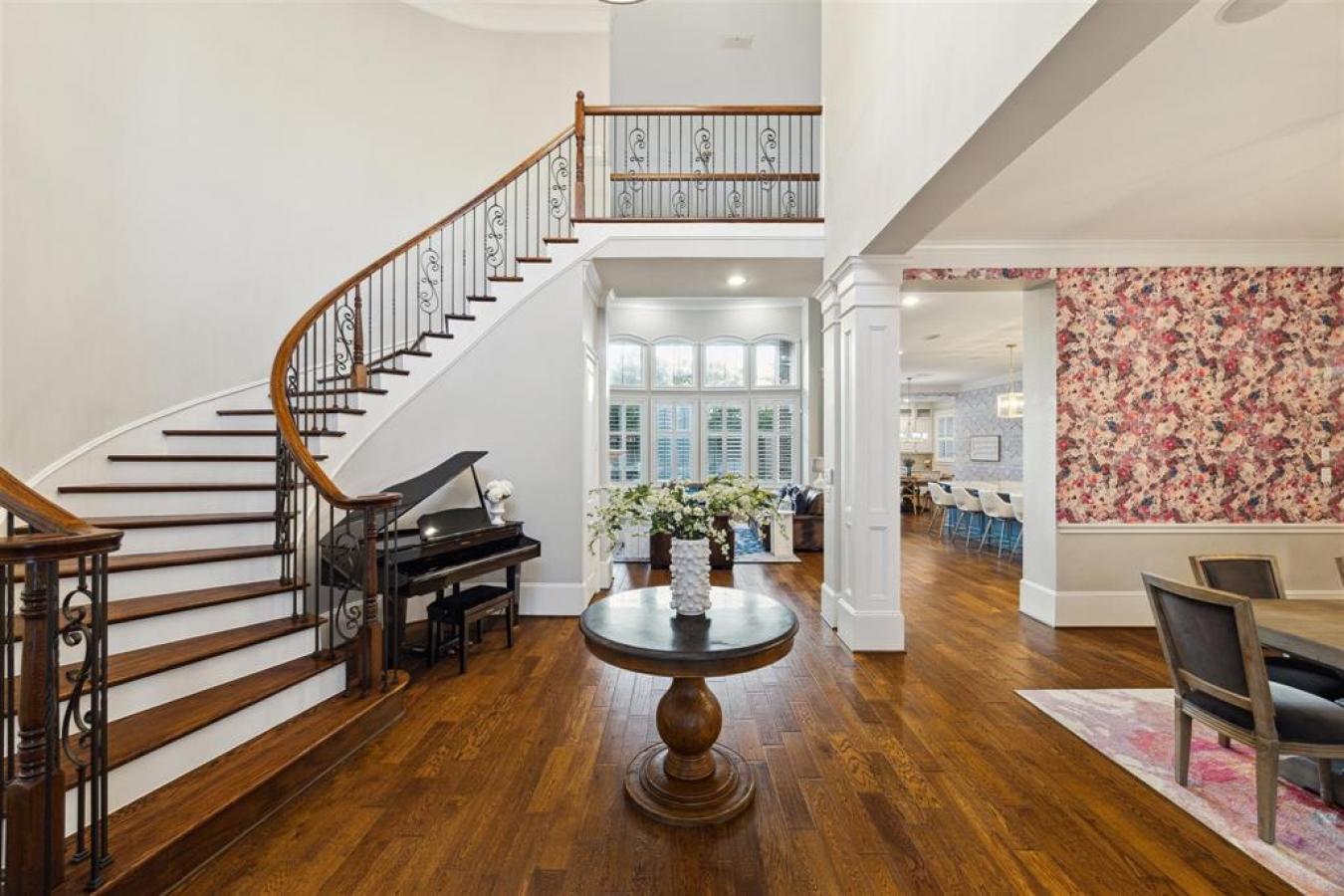 850 Chimney Rock Road, Houston, TX, 77056, United States, 5 Bedrooms Bedrooms, ,5 BathroomsBathrooms,Residential,For Sale,850 Chimney Rock Road,1660195