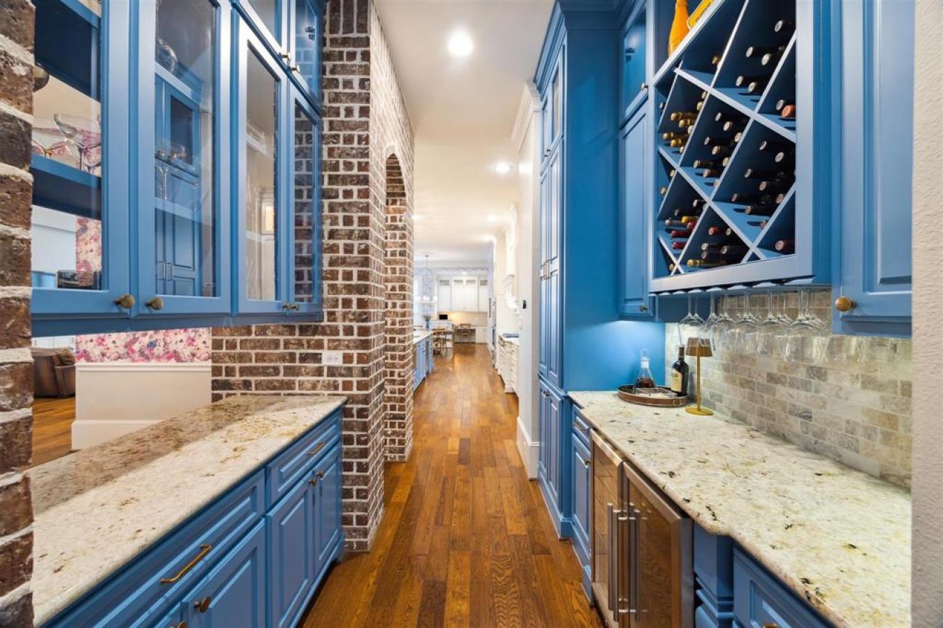 850 Chimney Rock Road, Houston, TX, 77056, United States, 5 Bedrooms Bedrooms, ,5 BathroomsBathrooms,Residential,For Sale,850 Chimney Rock Road,1660195