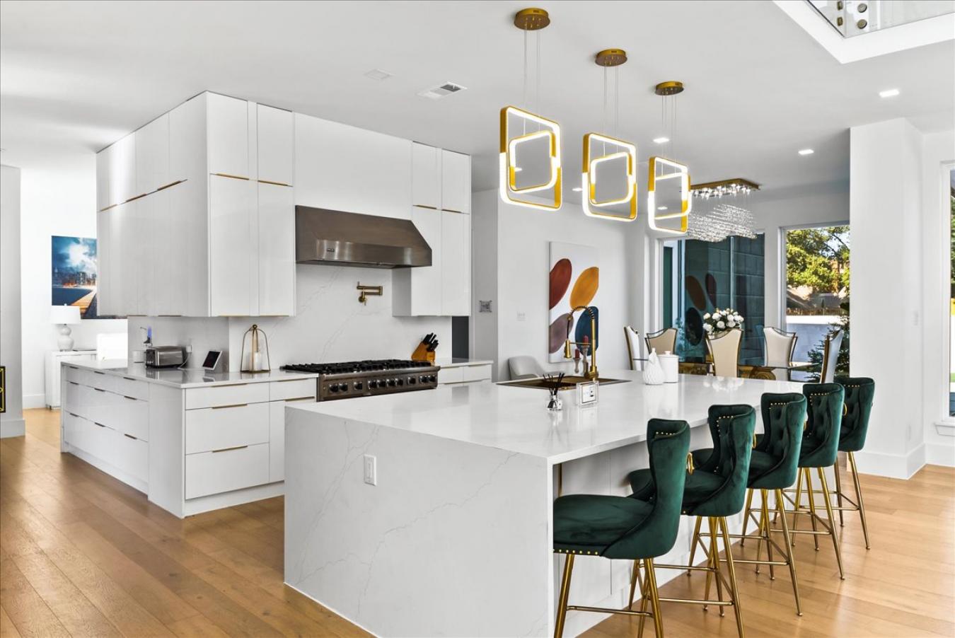 6118 Walnut Hill Lane, Dallas, Texas, 75230, United States, 7 Bedrooms Bedrooms, ,6 BathroomsBathrooms,Residential,For Sale,6118 Walnut Hill Lane,1660187