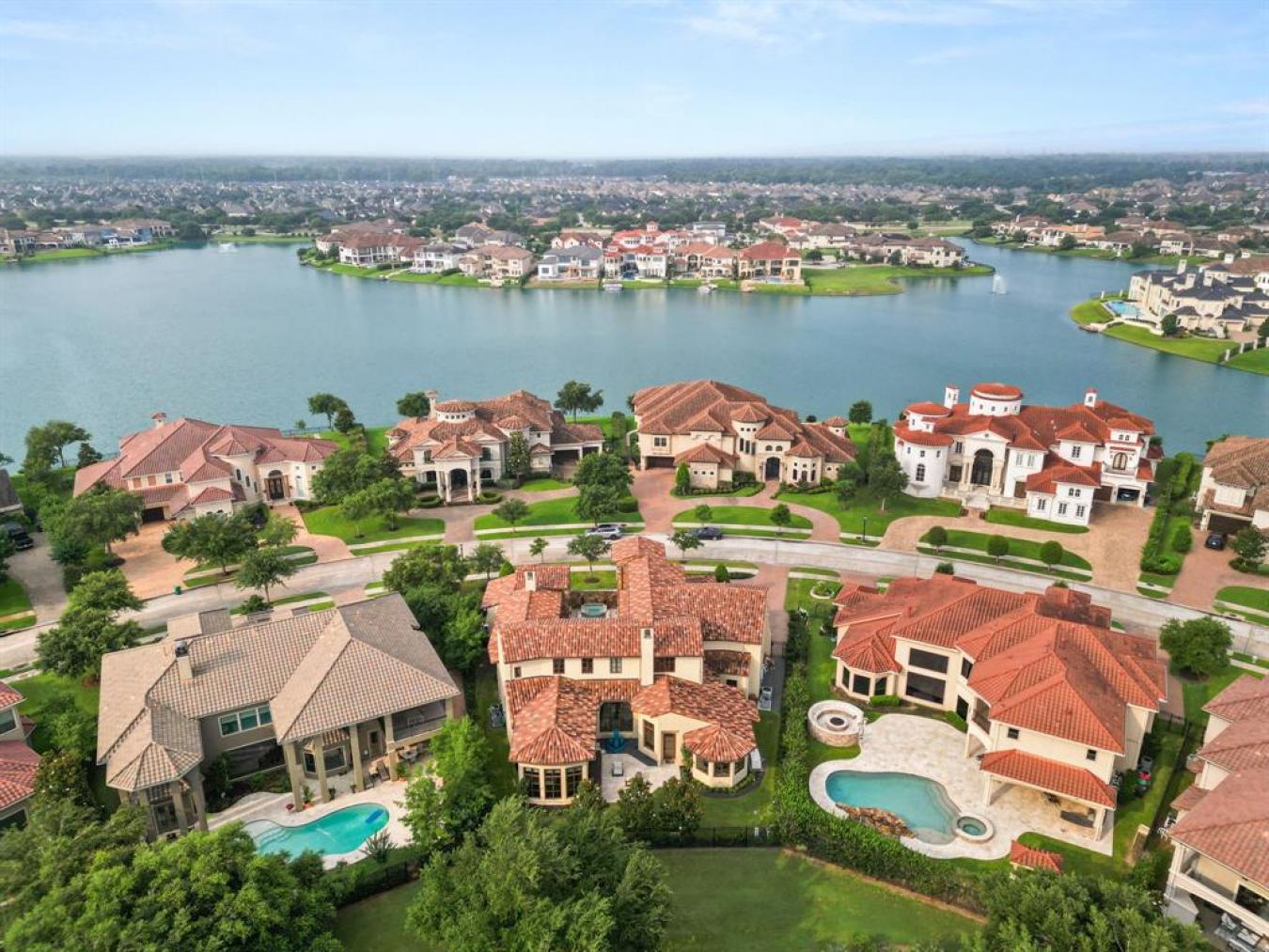 17 Miramar Heights Circles, Sugar Land, TX, 77479, United States, 4 Bedrooms Bedrooms, ,4 BathroomsBathrooms,Residential,For Sale,17 Miramar Heights Circles,1660177