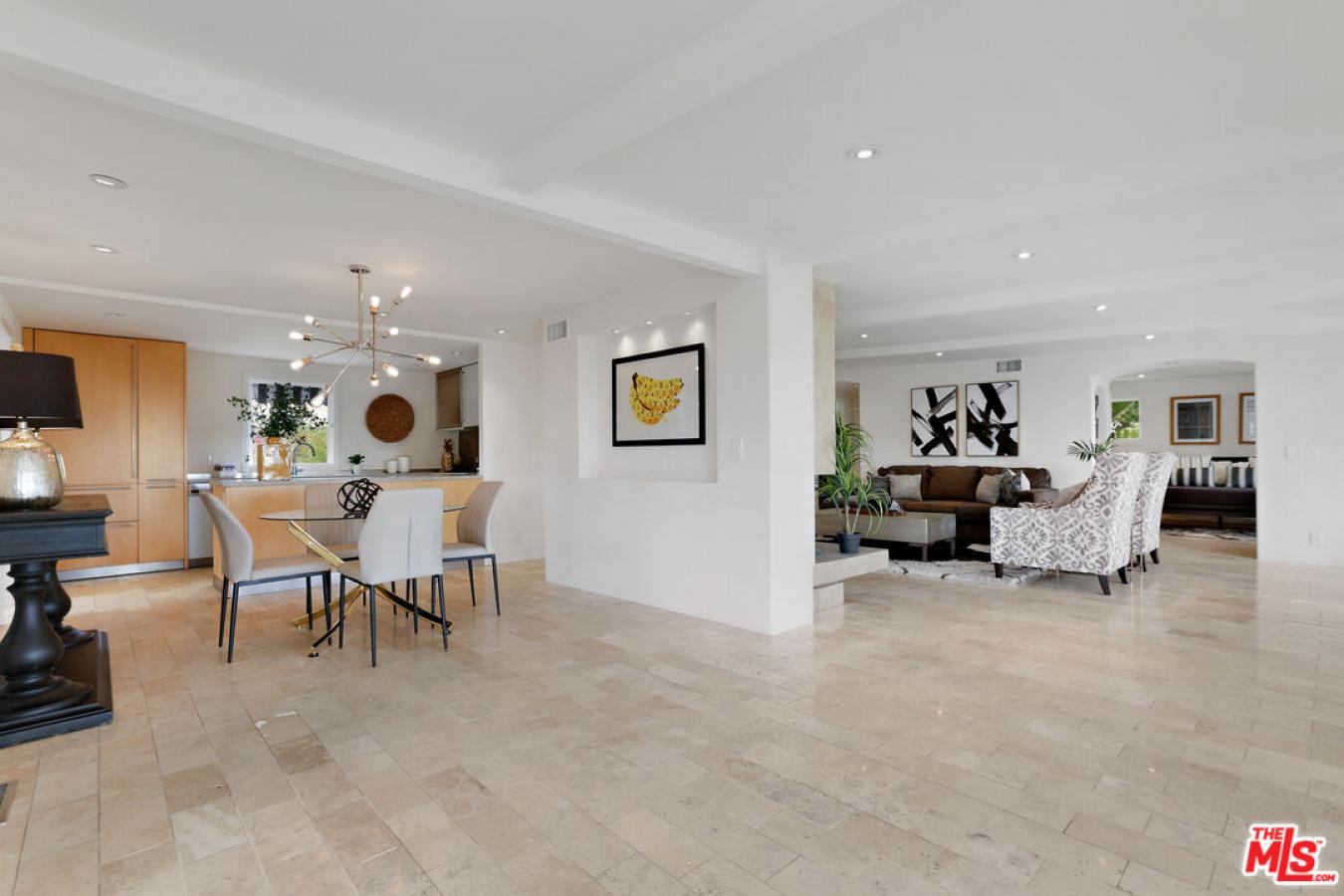 6240 Mulholland Hwy, Los Angeles, CA, 90068, United States, 3 Bedrooms Bedrooms, ,3 BathroomsBathrooms,Residential,For Sale,6240 Mulholland Hwy,1662003