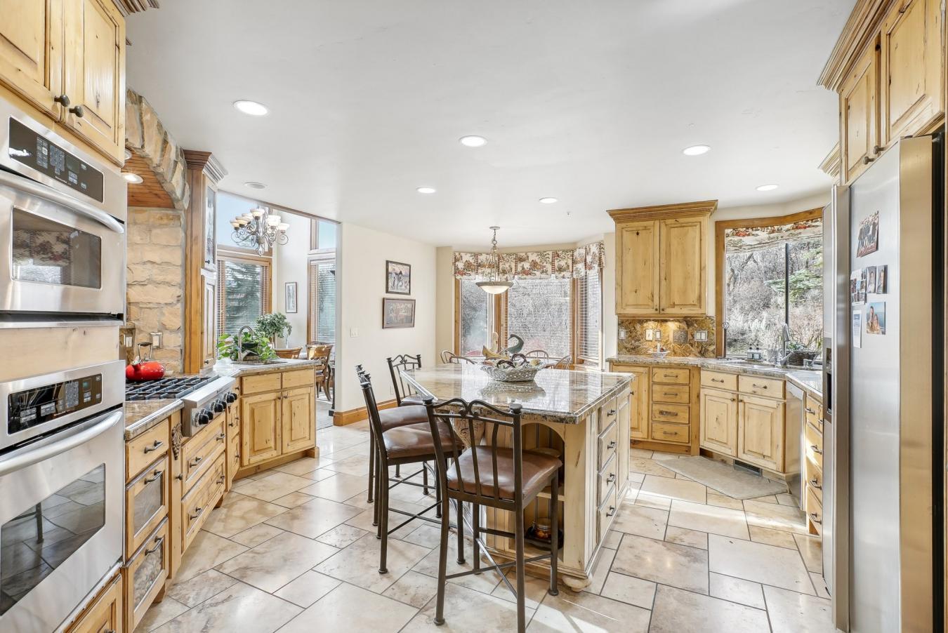 Park City, Utah, 84060, United States, 4 Bedrooms Bedrooms, ,4 BathroomsBathrooms,Residential,For Sale,1967479