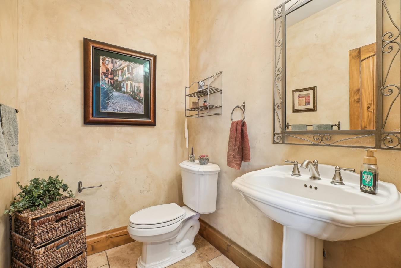 Park City, Utah, 84060, United States, 4 Bedrooms Bedrooms, ,4 BathroomsBathrooms,Residential,For Sale,1967479