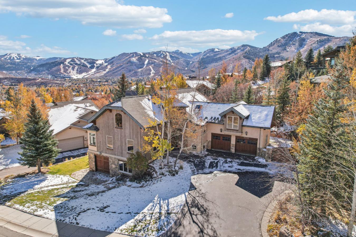 Park City, Utah, 84060, United States, 4 Bedrooms Bedrooms, ,4 BathroomsBathrooms,Residential,For Sale,1967479