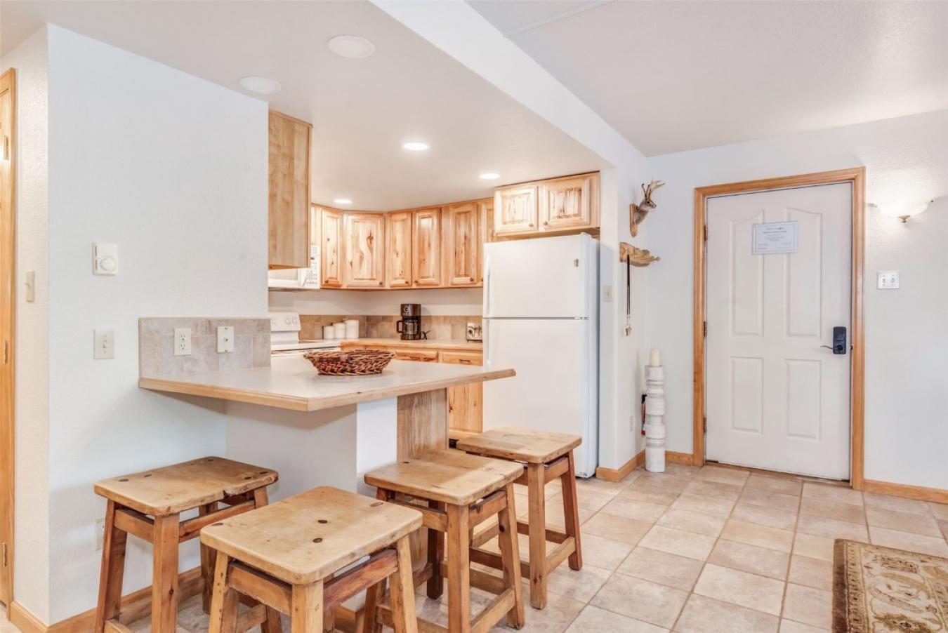2320 Ski Trail LANE 101, Steamboat Springs, CO, 80487, United States, 3 Bedrooms Bedrooms, ,2 BathroomsBathrooms,Residential,For Sale,2320 Ski Trail LANE 101,1660117