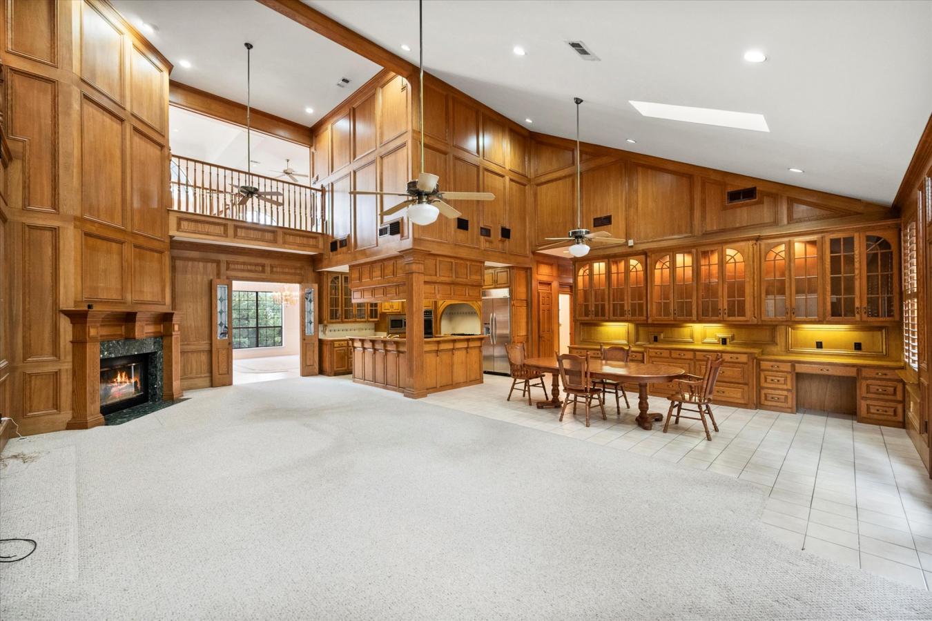 217 Williams Road, Fort Worth, TX, 76120, United States, 5 Bedrooms Bedrooms, ,7 BathroomsBathrooms,Residential,For Sale,217 Williams Road,1660969