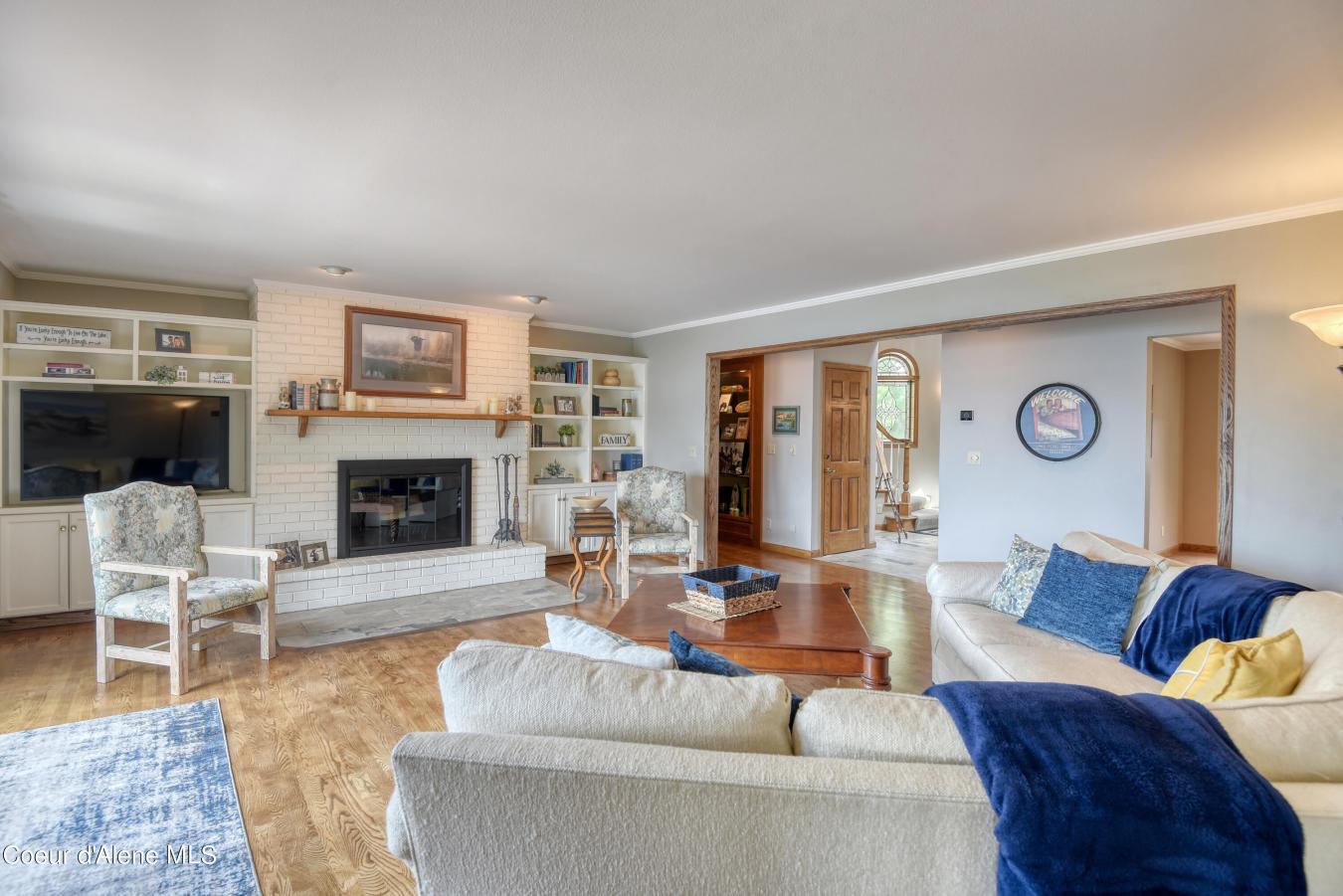 Sandpoint, Idaho, 83864, United States, 5 Bedrooms Bedrooms, ,4 BathroomsBathrooms,Residential,For Sale,2003890