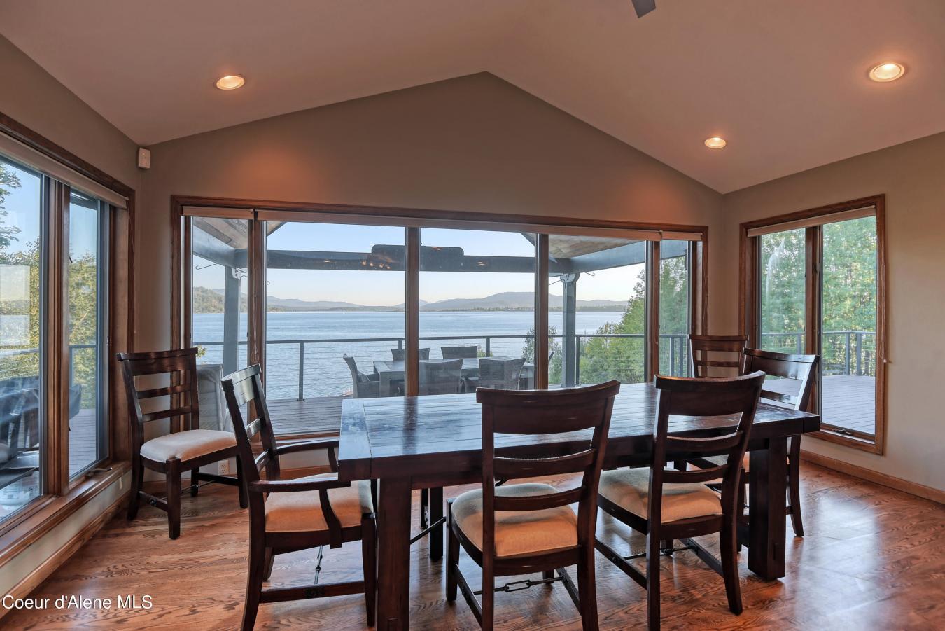 Sandpoint, Idaho, 83864, United States, 5 Bedrooms Bedrooms, ,4 BathroomsBathrooms,Residential,For Sale,2003890