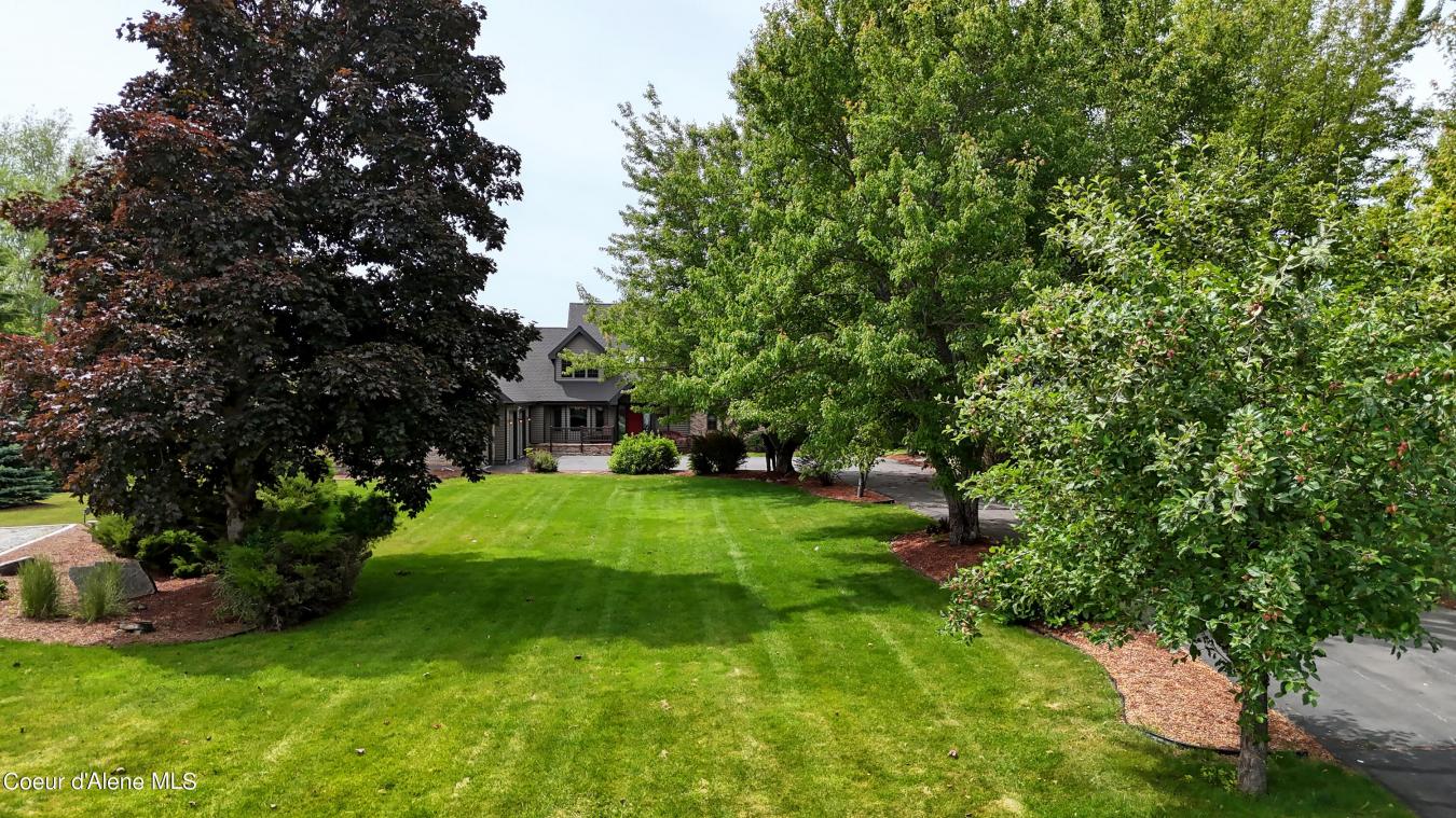 Sandpoint, Idaho, 83864, United States, 5 Bedrooms Bedrooms, ,4 BathroomsBathrooms,Residential,For Sale,2003890