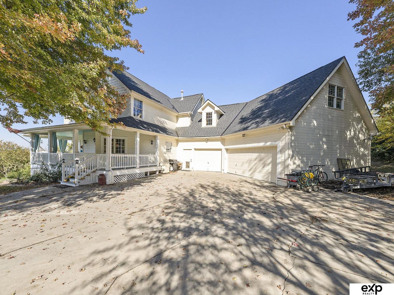 9857 S 240th Street, Gretna, NE, 68028, United States, 4 Bedrooms Bedrooms, ,2 BathroomsBathrooms,Residential,For Sale,9857 S 240th Street,1661153