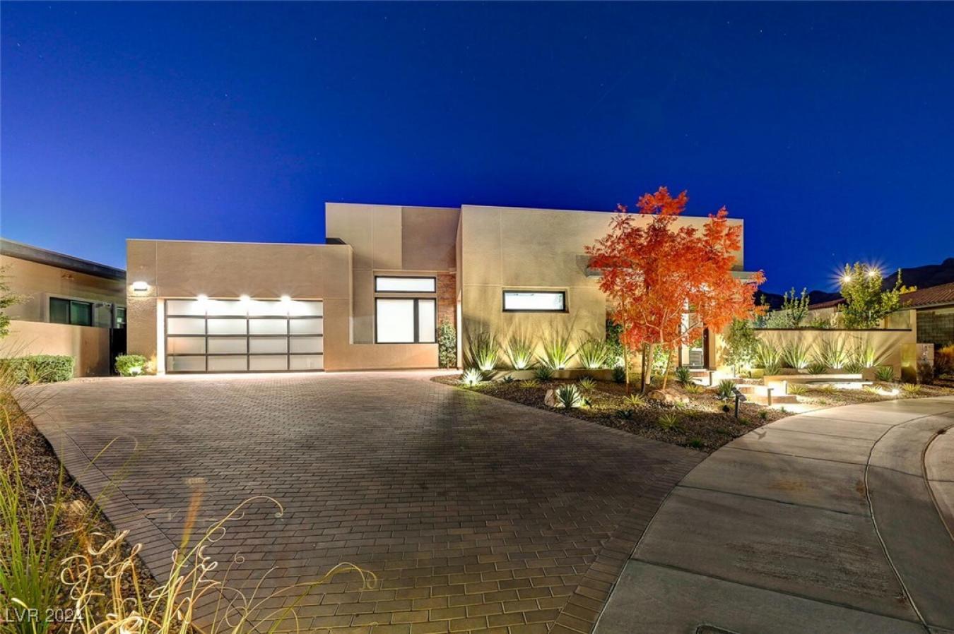 333 Highview Ridge Avenue, Las Vegas, Nevada, 89138, United States, 4 Bedrooms Bedrooms, ,4 BathroomsBathrooms,Residential,For Sale,333 Highview Ridge Avenue,1661149 333 Highview Ridge Avenue, Las Vegas, Nevada, 89138, United States, 4 Bedrooms Bedrooms, ,4 BathroomsBathrooms,Residential,For Sale,333 Highview Ridge Avenue,1661149