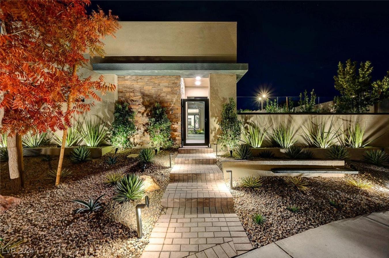 333 Highview Ridge Avenue, Las Vegas, Nevada, 89138, United States, 4 Bedrooms Bedrooms, ,4 BathroomsBathrooms,Residential,For Sale,333 Highview Ridge Avenue,1661149