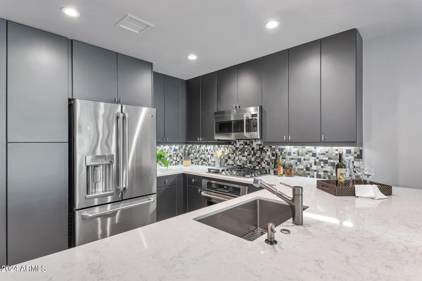 7151 E RANCHO VISTA Drive, 2007, Scottsdale, Arizona, 85251, United States, 2 Bedrooms Bedrooms, ,Residential,For Sale,7151 E RANCHO VISTA Drive, 2007,1661147