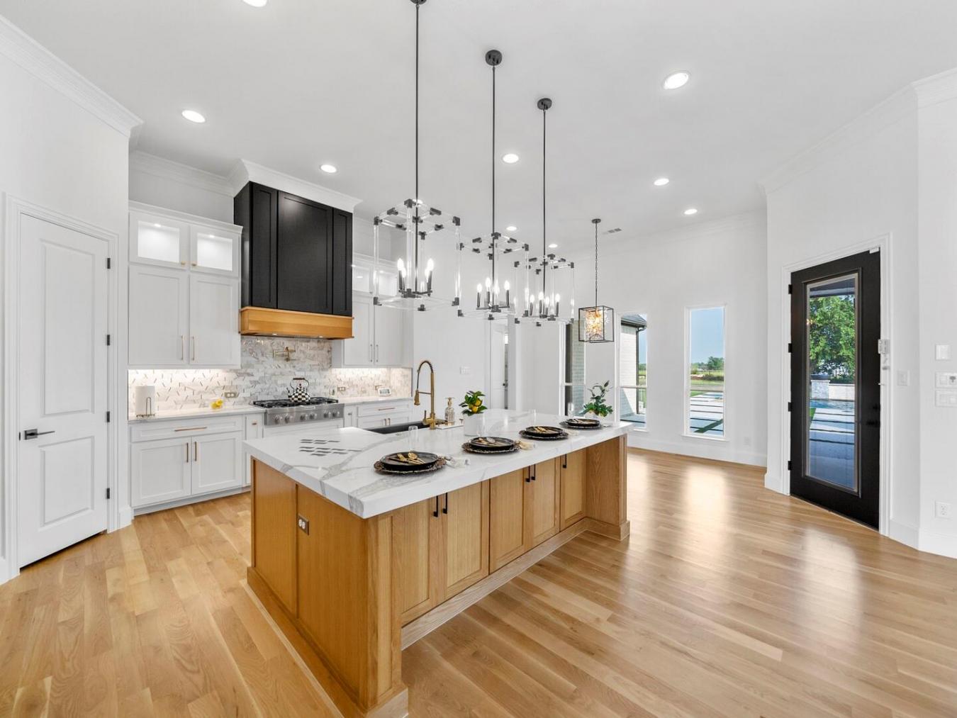 1110 Warwick, McLendon Chisholm, Texas, 75032, United States, 4 Bedrooms Bedrooms, ,4 BathroomsBathrooms,Residential,For Sale,1110 Warwick,1661959