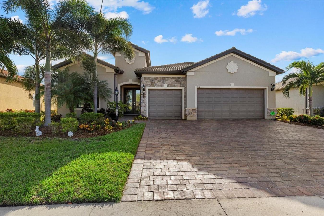 7640 VIOLA LOOP, LAKEWOOD RANCH, Florida, 34202, United States, 3 Bedrooms Bedrooms, ,3 BathroomsBathrooms,Residential,For Sale,7640 VIOLA LOOP,1661908 7640 VIOLA LOOP, LAKEWOOD RANCH, Florida, 34202, United States, 3 Bedrooms Bedrooms, ,3 BathroomsBathrooms,Residential,For Sale,7640 VIOLA LOOP,1661908