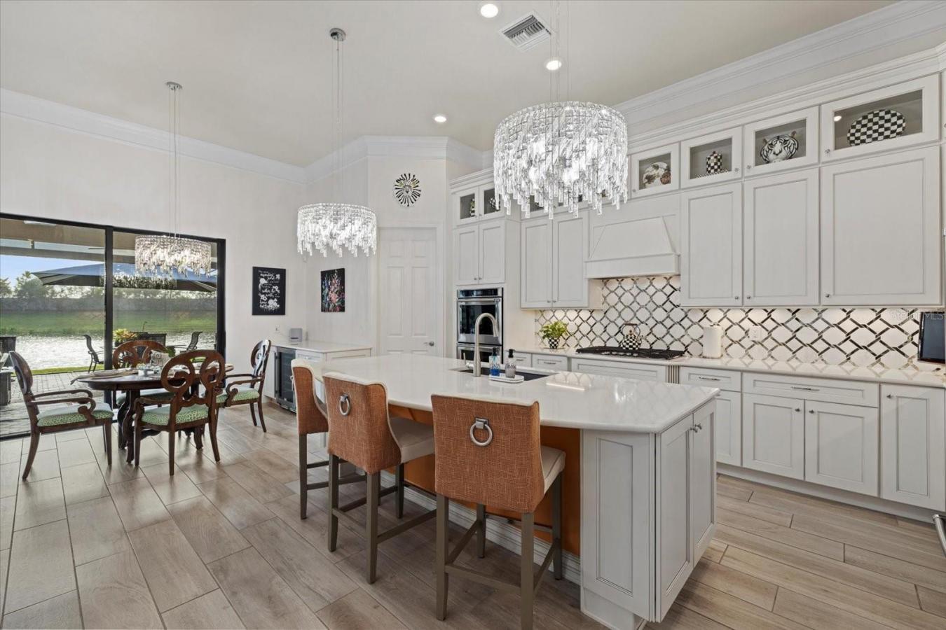 7640 VIOLA LOOP, LAKEWOOD RANCH, Florida, 34202, United States, 3 Bedrooms Bedrooms, ,3 BathroomsBathrooms,Residential,For Sale,7640 VIOLA LOOP,1661908