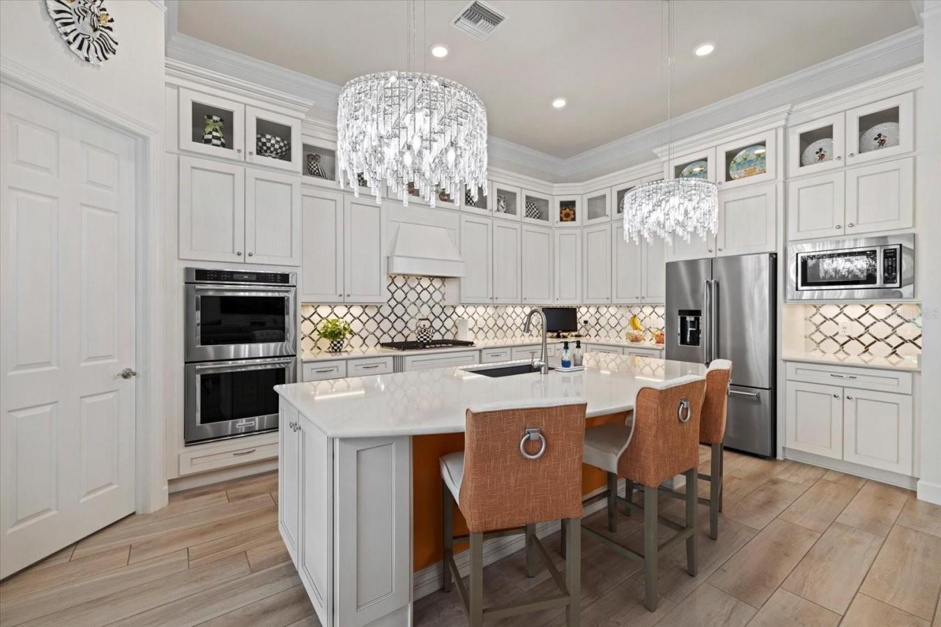 7640 VIOLA LOOP, LAKEWOOD RANCH, Florida, 34202, United States, 3 Bedrooms Bedrooms, ,3 BathroomsBathrooms,Residential,For Sale,7640 VIOLA LOOP,1661908