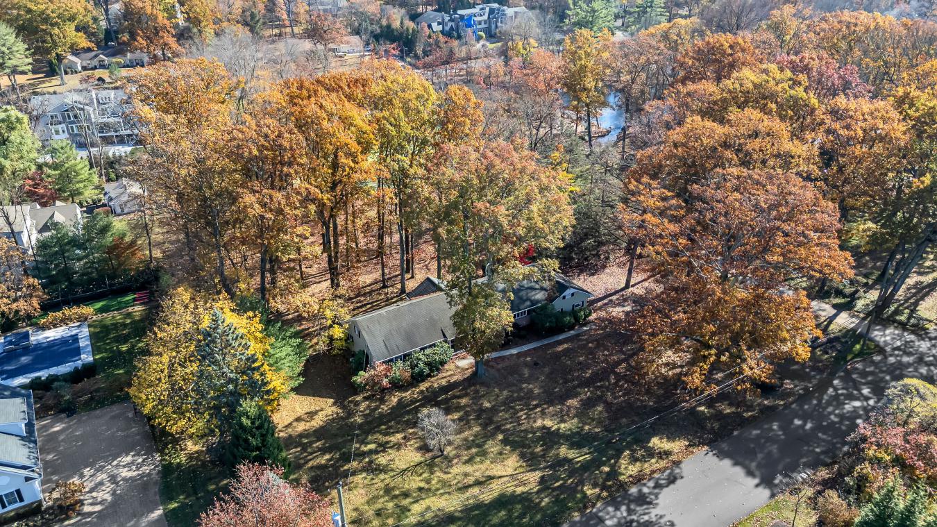 263 Arbor Road, Franklin Lakes, New Jersey, 07417, United States, 3 Bedrooms Bedrooms, ,2 BathroomsBathrooms,Residential,For Sale,263 Arbor Road,1661902