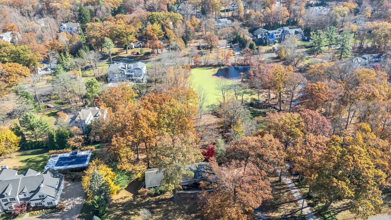 263 Arbor Road, Franklin Lakes, New Jersey, 07417, United States, 3 Bedrooms Bedrooms, ,2 BathroomsBathrooms,Residential,For Sale,263 Arbor Road,1661902