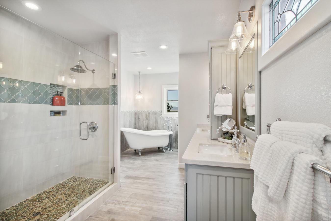 32640 County Road 19, Woodland, California, 95695, United States, 7 Bedrooms Bedrooms, ,4 BathroomsBathrooms,Residential,For Sale,32640 County Road 19,1661893