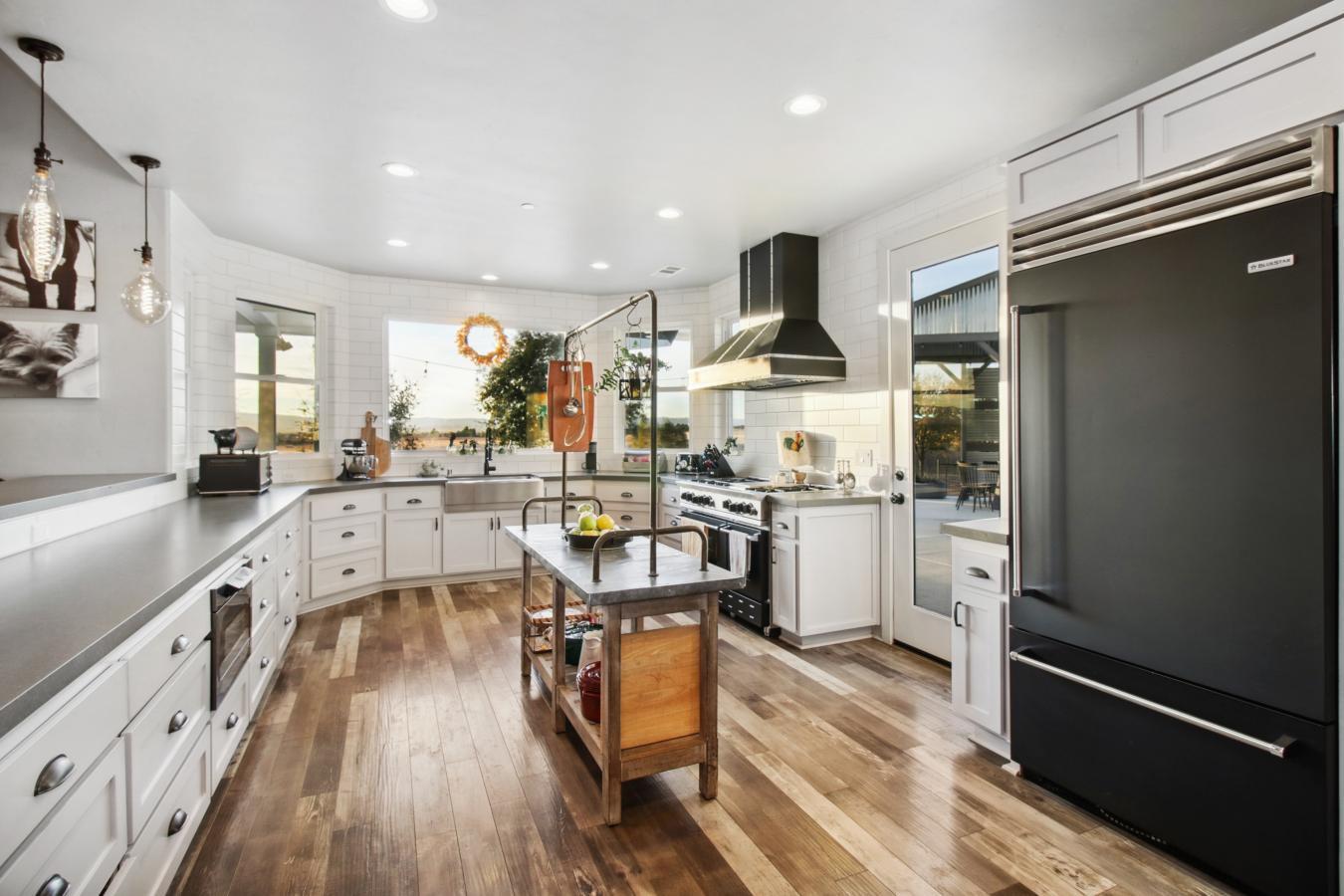 32640 County Road 19, Woodland, California, 95695, United States, 7 Bedrooms Bedrooms, ,4 BathroomsBathrooms,Residential,For Sale,32640 County Road 19,1661893