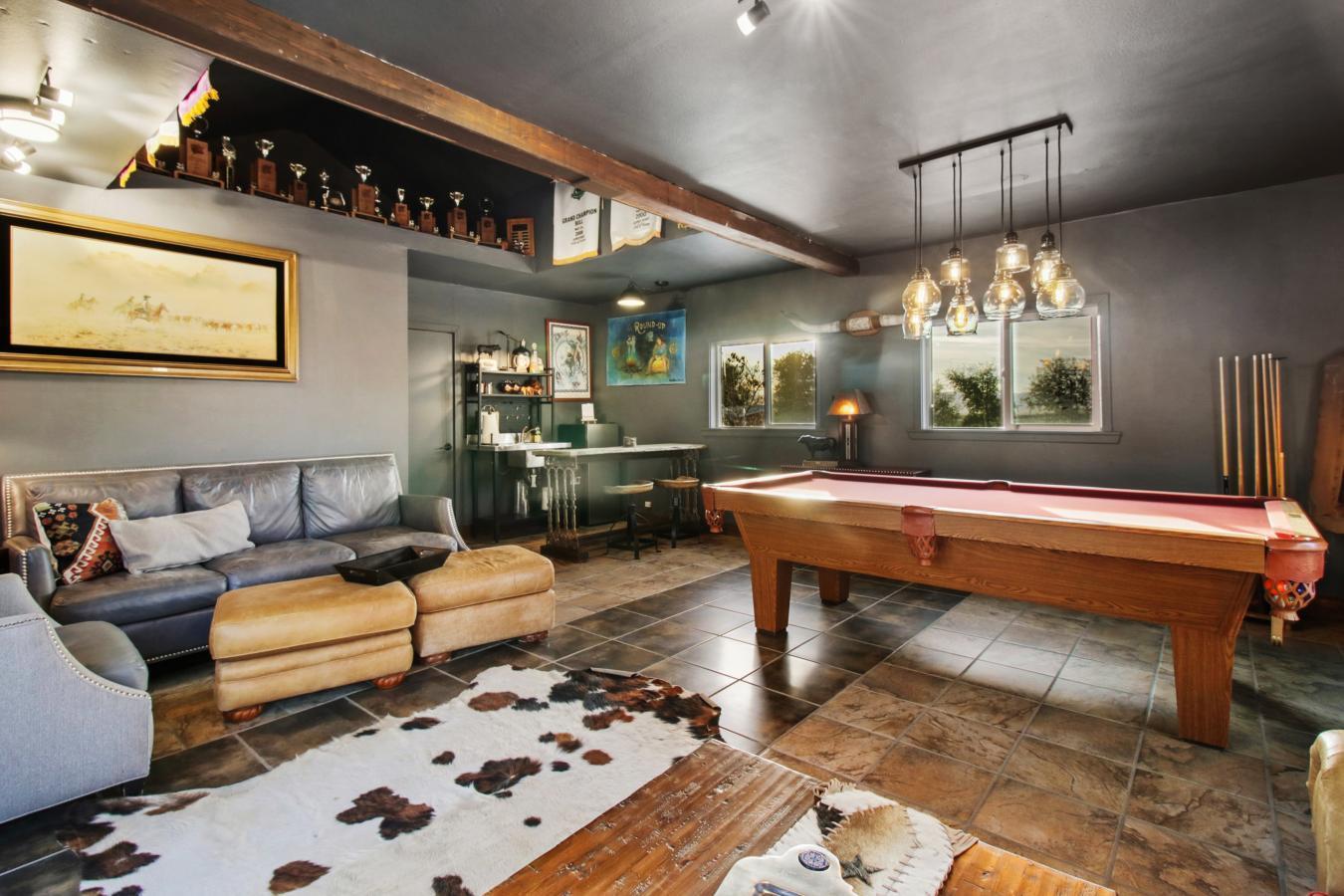 32640 County Road 19, Woodland, California, 95695, United States, 7 Bedrooms Bedrooms, ,4 BathroomsBathrooms,Residential,For Sale,32640 County Road 19,1661893