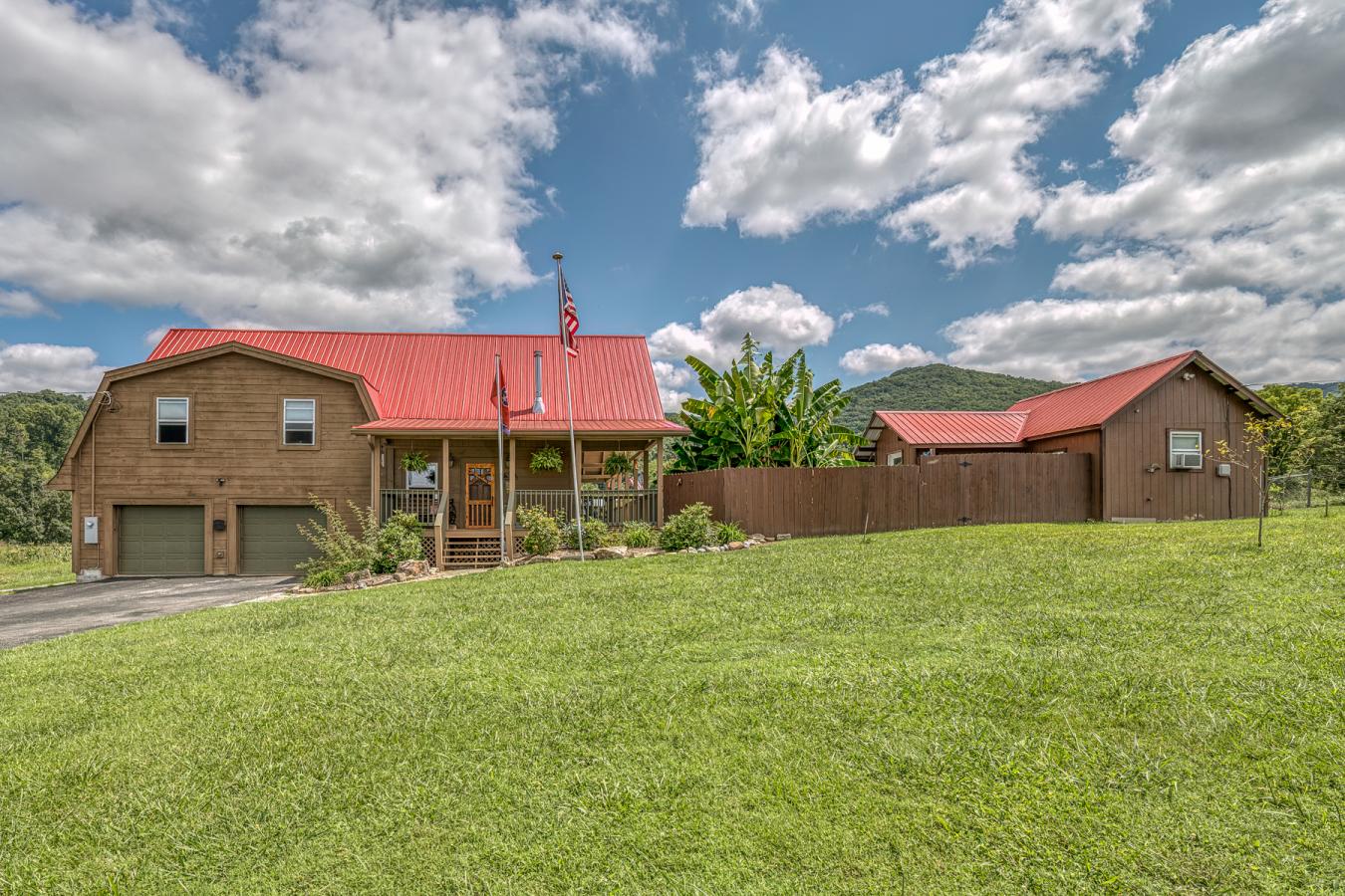 2607 Siam Road, Elizabethton, TN, 37643, United States, 3 Bedrooms Bedrooms, ,2 BathroomsBathrooms,Residential,For Sale,2607 Siam Road,1661864