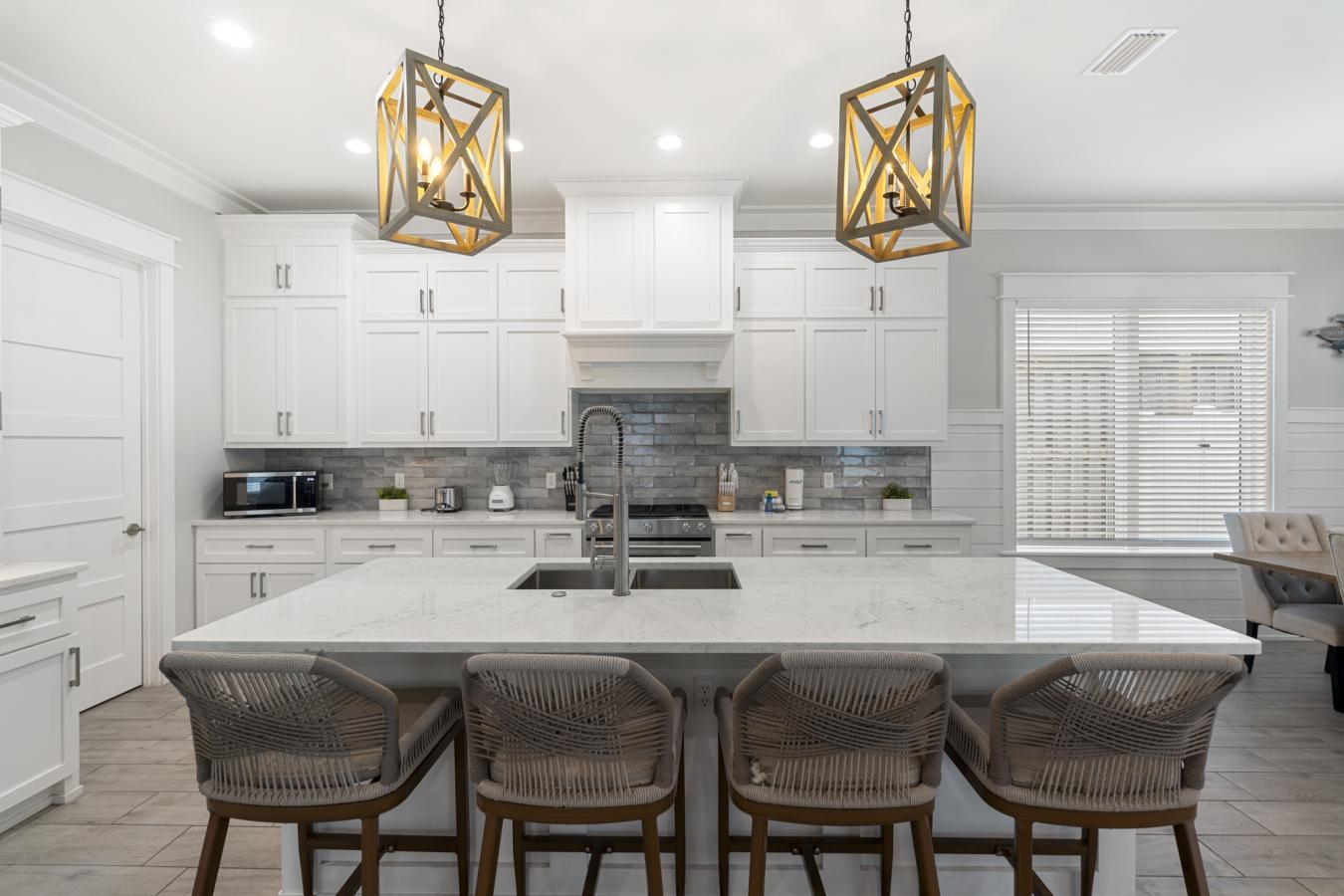 326 Lakeshore Drive, Panama City Beach, FL, 32413, United States, 5 Bedrooms Bedrooms, ,4 BathroomsBathrooms,Residential,For Sale,326 Lakeshore Drive,1664588