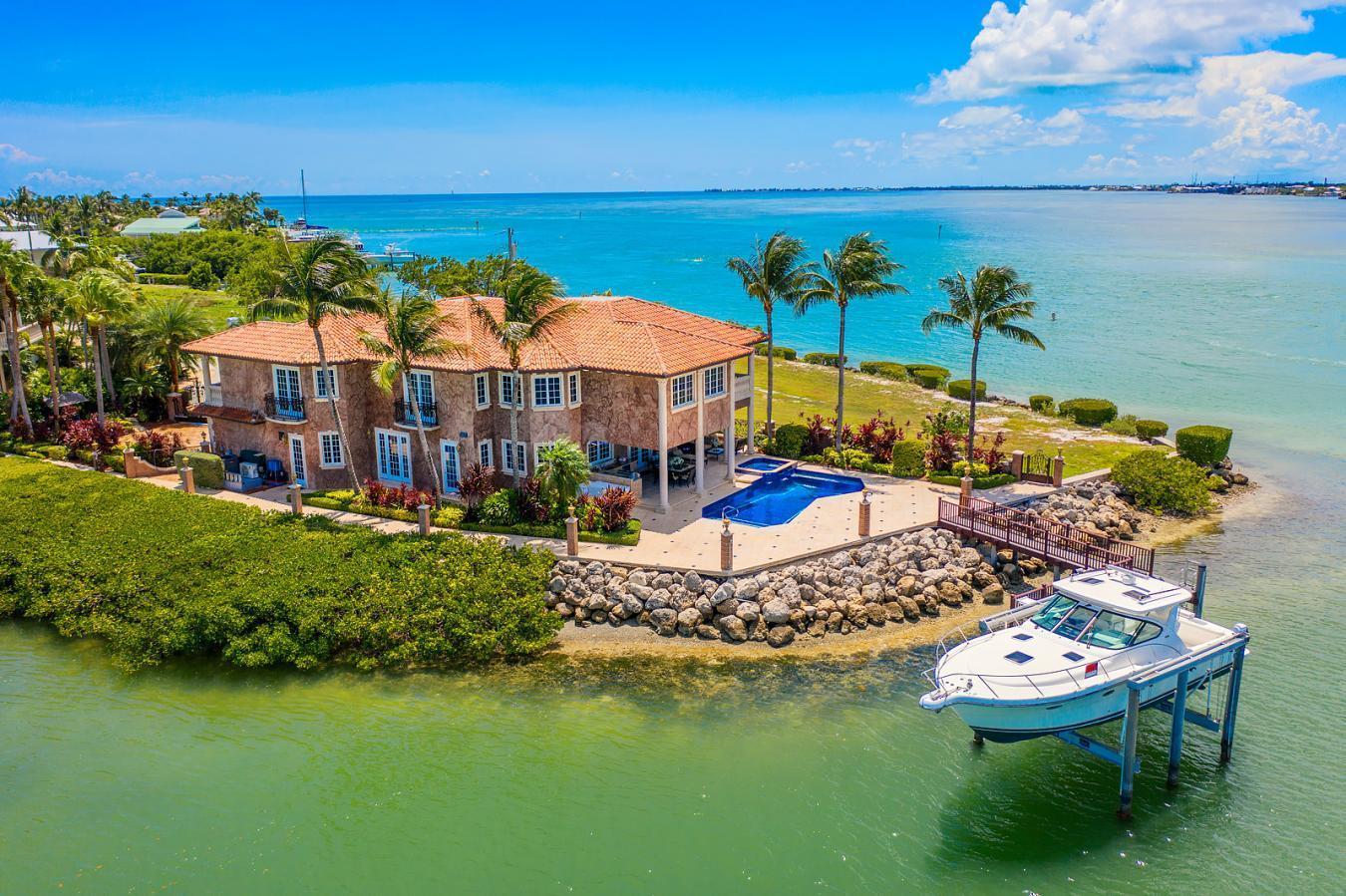 390 13th Street, Key Colony Beach, FL, 33051, United States, 5 Bedrooms Bedrooms, ,5 BathroomsBathrooms,Residential,For Sale,390 13th Street,1665180