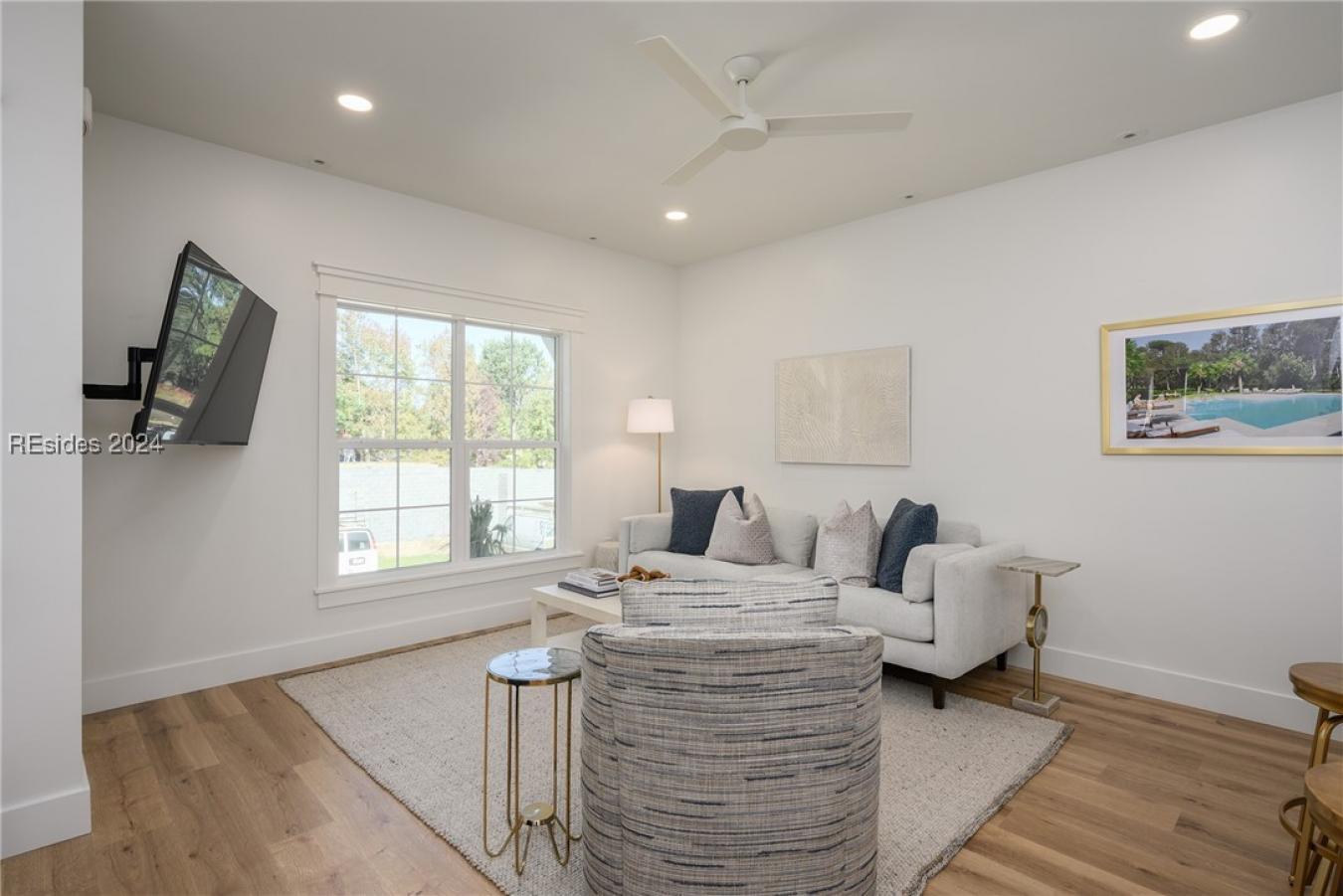 210 Olive Shell, Hilton Head Island, South Carolina, 29926, United States, 4 Bedrooms Bedrooms, ,3 BathroomsBathrooms,Residential,For Sale,210 Olive Shell,1666252