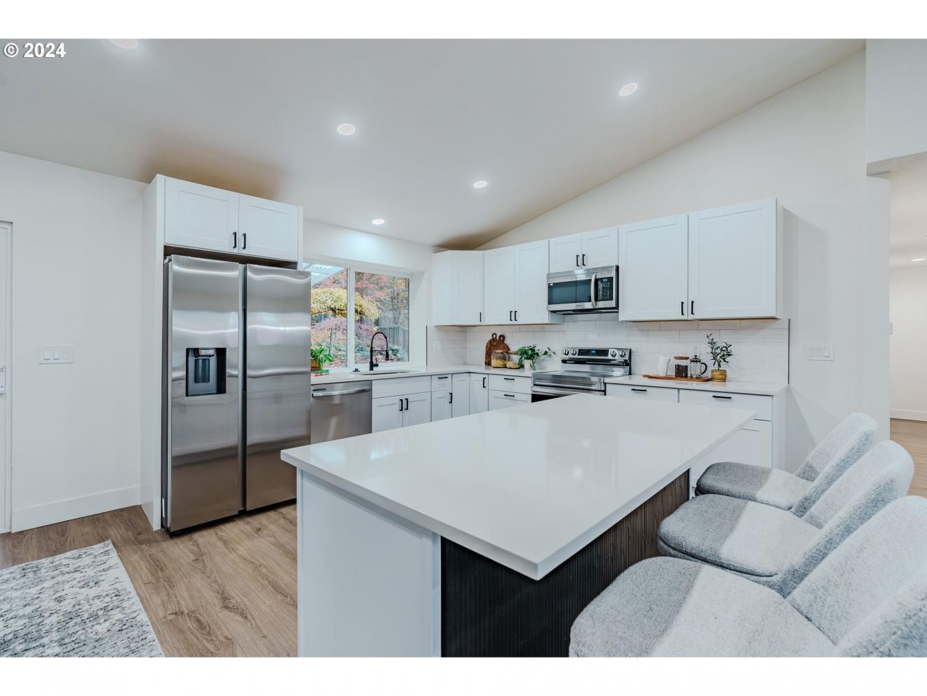 2806 NE 6TH STREET, Gresham, Oregon, 97030, United States, 3 Bedrooms Bedrooms, ,3 BathroomsBathrooms,Residential,For Sale,2806 NE 6TH STREET,1669757