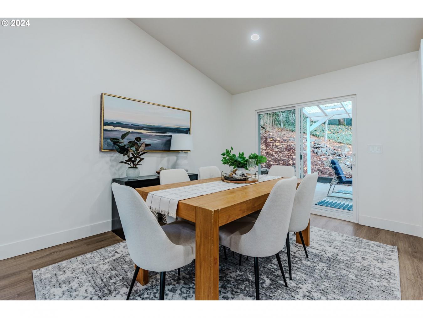 2806 NE 6TH STREET, Gresham, Oregon, 97030, United States, 3 Bedrooms Bedrooms, ,3 BathroomsBathrooms,Residential,For Sale,2806 NE 6TH STREET,1669757