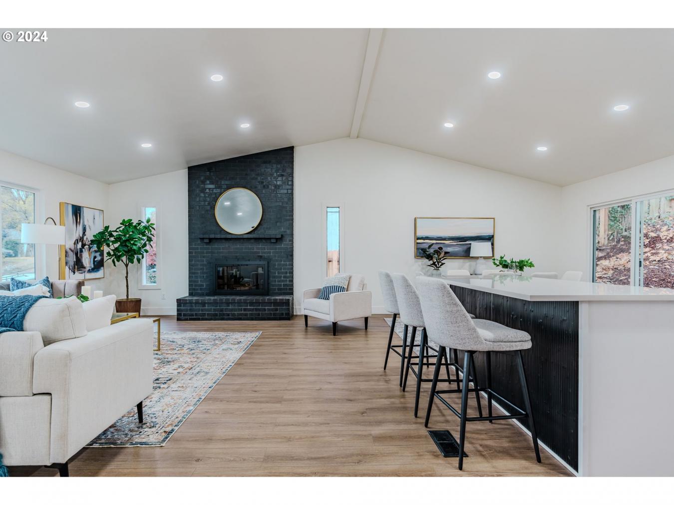 2806 NE 6TH STREET, Gresham, Oregon, 97030, United States, 3 Bedrooms Bedrooms, ,3 BathroomsBathrooms,Residential,For Sale,2806 NE 6TH STREET,1669757