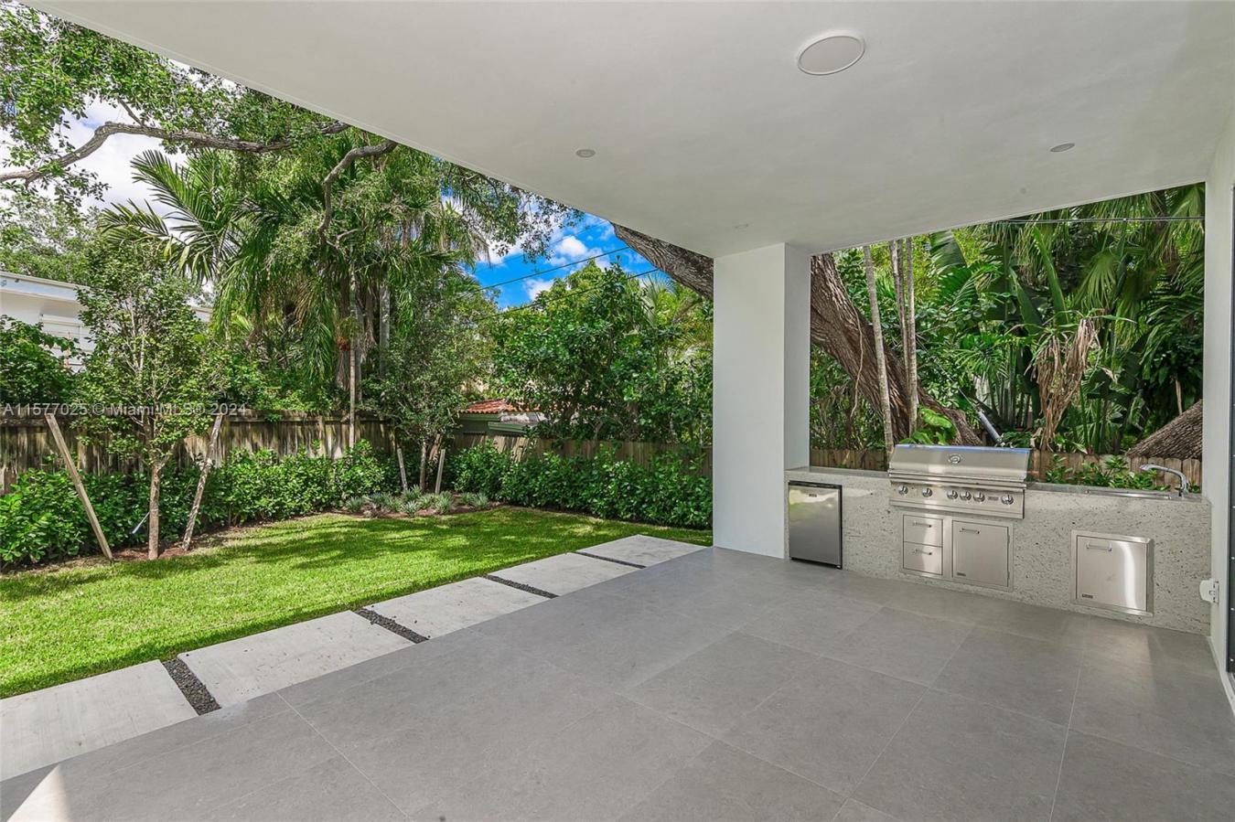 2730 SW 17th Avenue, Miami, Florida, 33133, United States, 5 Bedrooms Bedrooms, ,5 BathroomsBathrooms,Residential,For Sale,2730 SW 17th Avenue,1671621