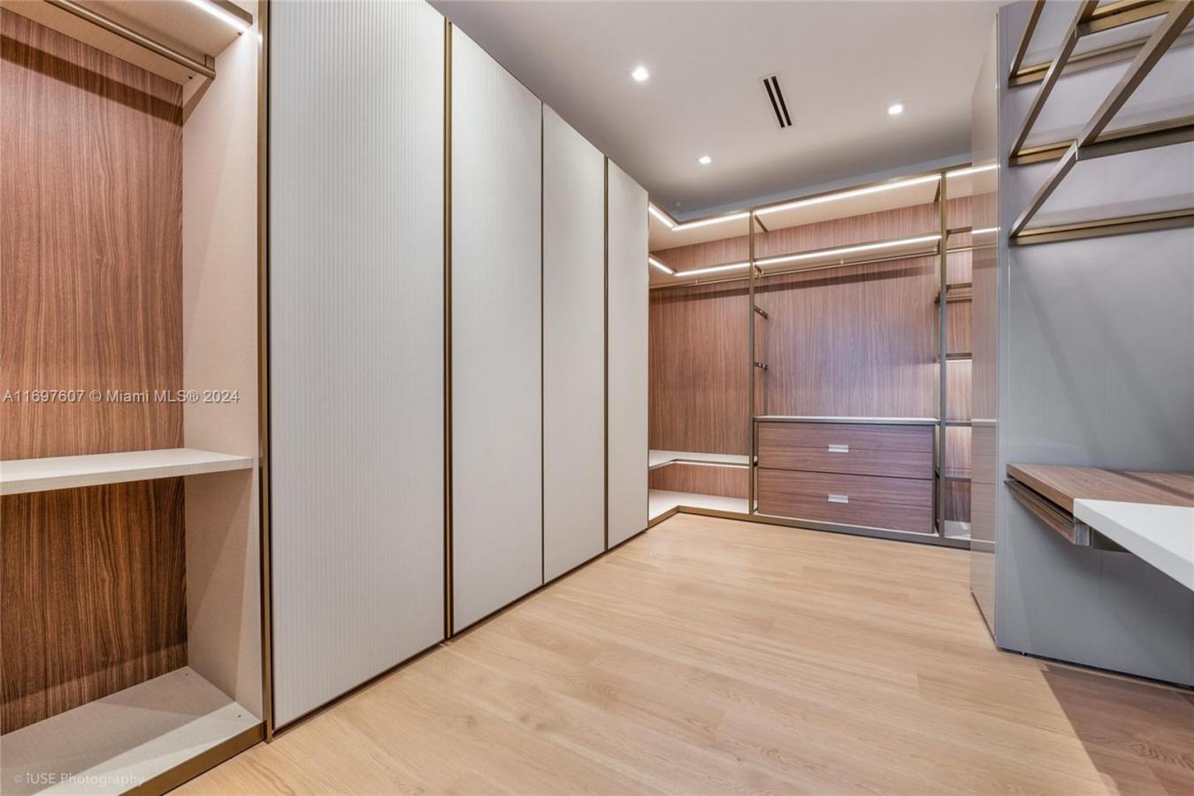 3401 Halissee Street, Miami, FL, 33133, United States, 6 Bedrooms Bedrooms, ,7 BathroomsBathrooms,Residential,For Sale,3401 Halissee Street,1669727