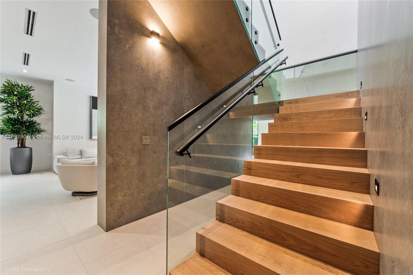 3401 Halissee Street, Miami, FL, 33133, United States, 6 Bedrooms Bedrooms, ,7 BathroomsBathrooms,Residential,For Sale,3401 Halissee Street,1669727
