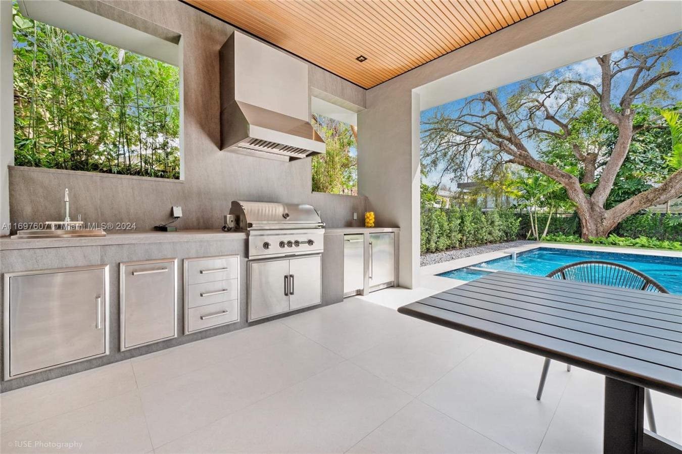 3401 Halissee Street, Miami, FL, 33133, United States, 6 Bedrooms Bedrooms, ,7 BathroomsBathrooms,Residential,For Sale,3401 Halissee Street,1669727