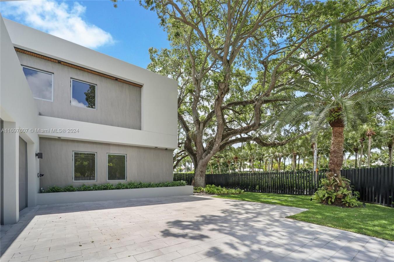3401 Halissee Street, Miami, FL, 33133, United States, 6 Bedrooms Bedrooms, ,7 BathroomsBathrooms,Residential,For Sale,3401 Halissee Street,1669727