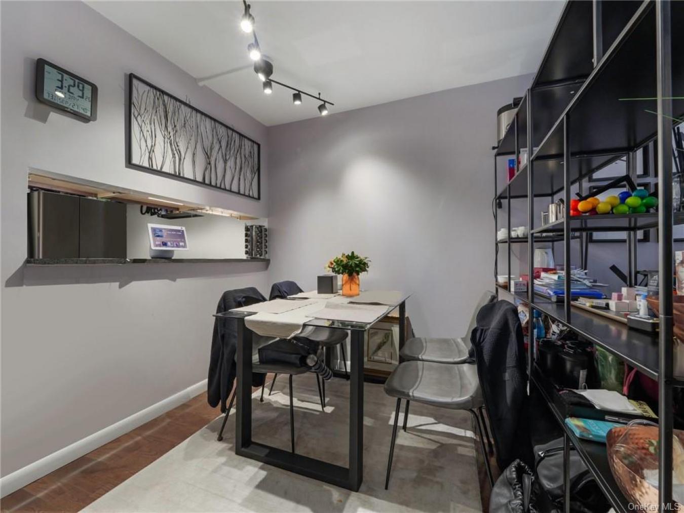 445 5th Avenue # 10G, New York, NY, 10016, United States, 1 Bedroom Bedrooms, ,Residential,For Sale,445 5th Avenue # 10G,1669725