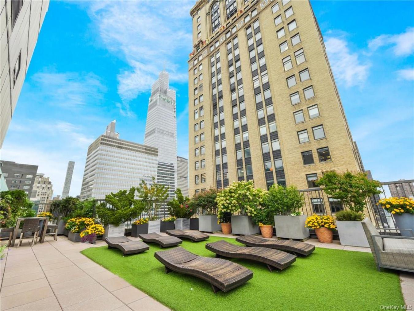 445 5th Avenue # 10G, New York, NY, 10016, United States, 1 Bedroom Bedrooms, ,Residential,For Sale,445 5th Avenue # 10G,1669725