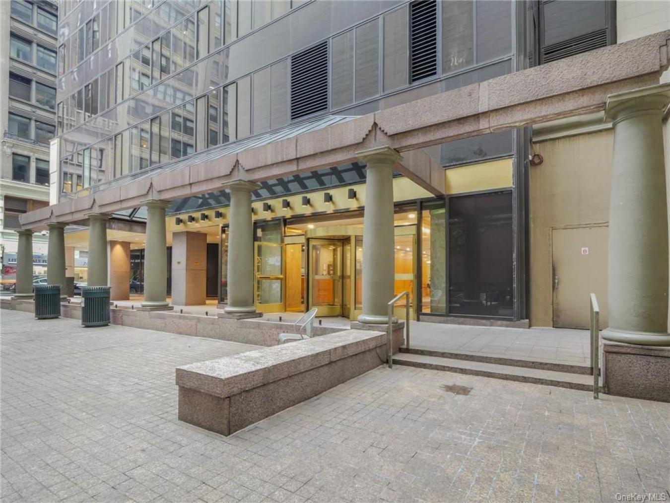 445 5th Avenue # 10G, New York, NY, 10016, United States, 1 Bedroom Bedrooms, ,Residential,For Sale,445 5th Avenue # 10G,1669725