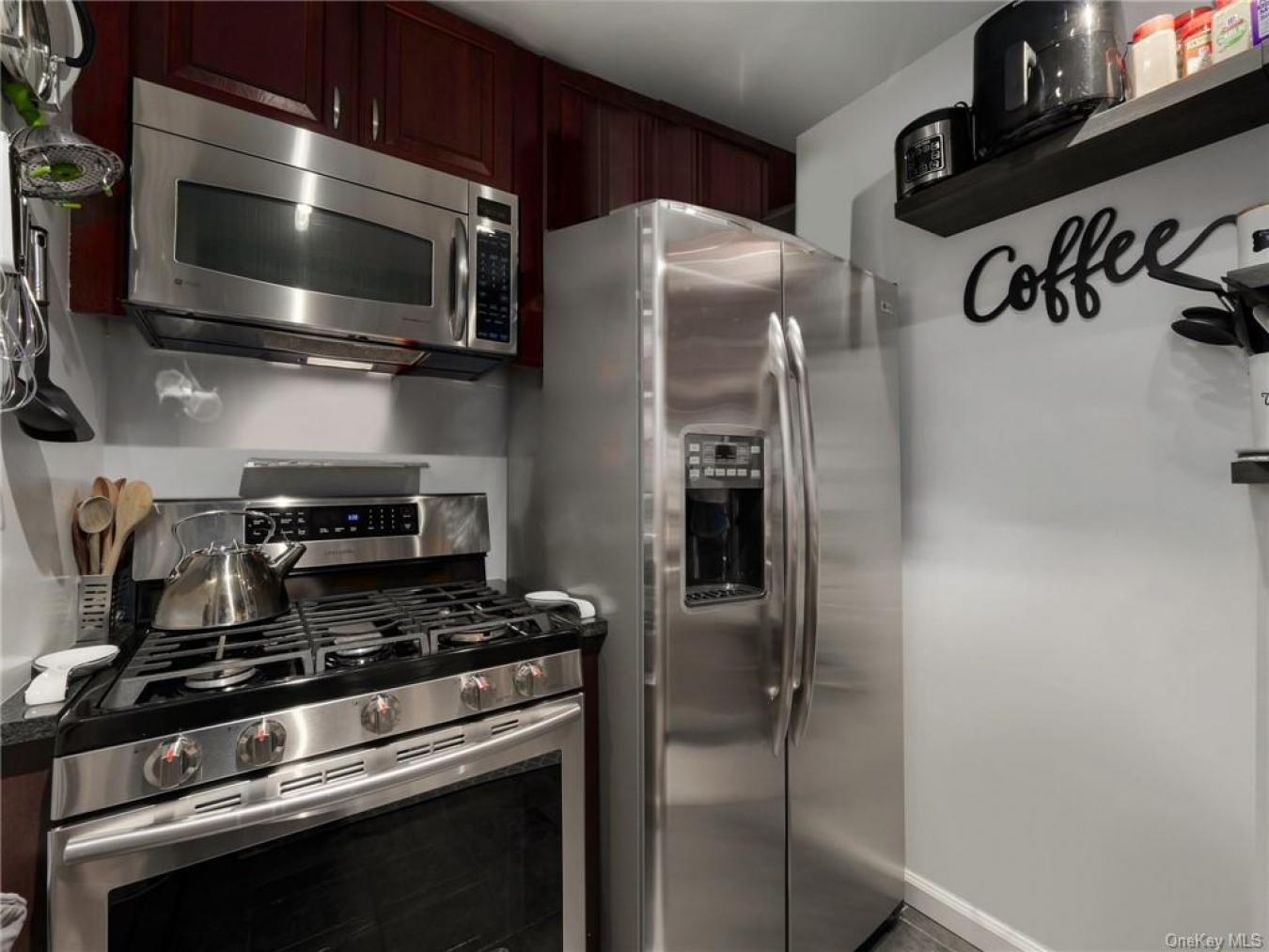 445 5th Avenue # 10G, New York, NY, 10016, United States, 1 Bedroom Bedrooms, ,Residential,For Sale,445 5th Avenue # 10G,1669725