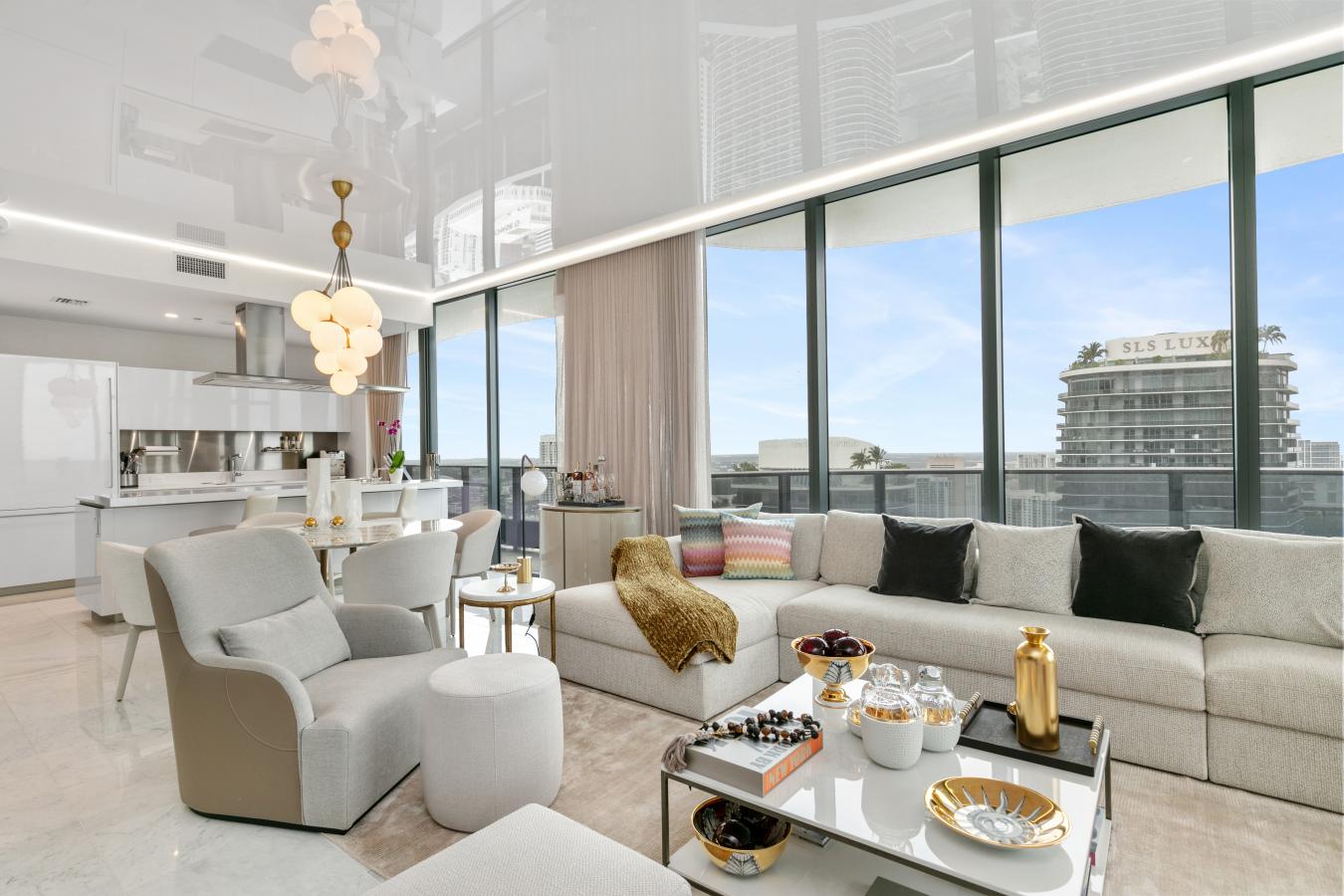 1000 Brickell, Plaza, Miami, FL, 33131, United States, 3 Bedrooms Bedrooms, ,3 BathroomsBathrooms,Residential,For Sale,1000 Brickell, Plaza,1670258
