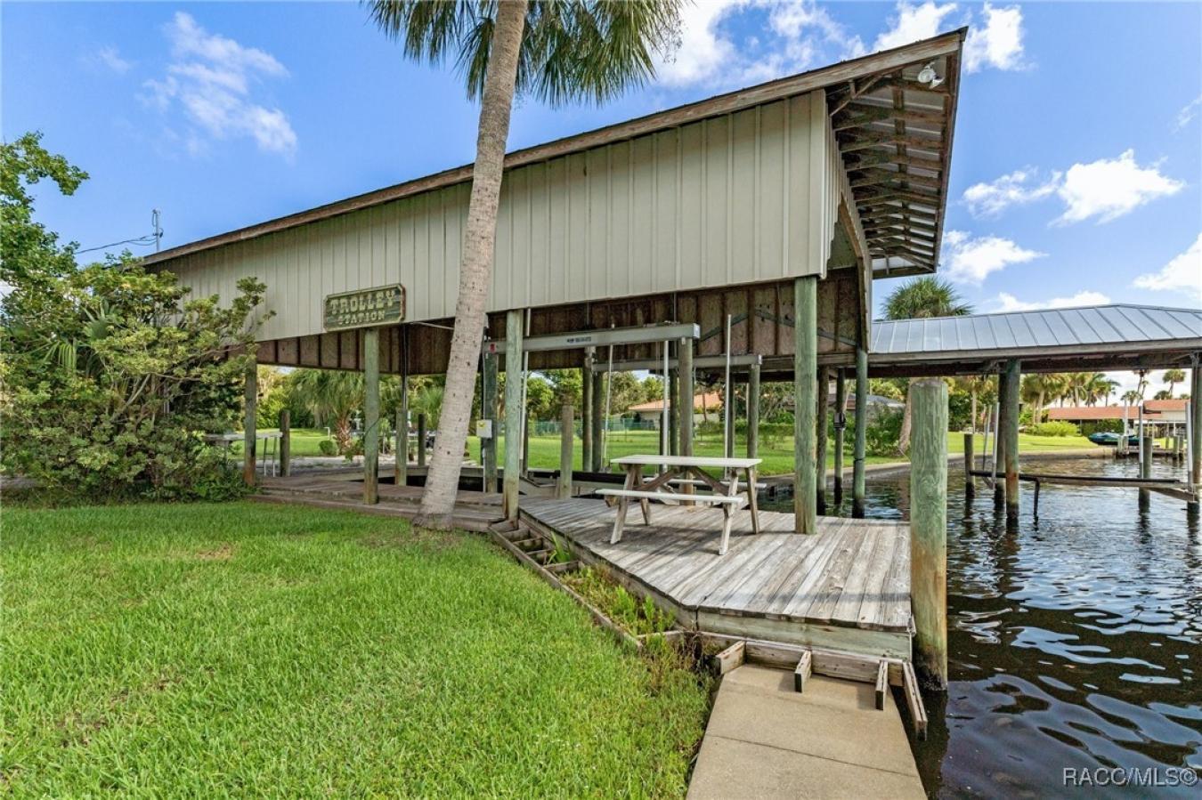 10708 W Halls River Road, Homosassa, FL, 34448, United States, ,Residential,For Sale,10708 W Halls River Road,1670254