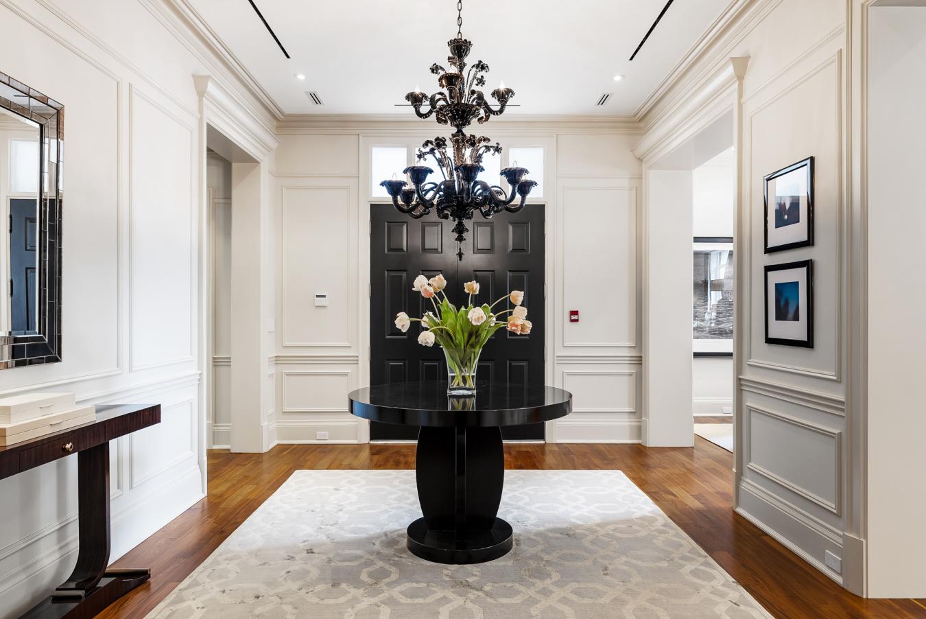 1 St Thomas St, Toronto, ON, M5S 3M5, Canada, 2 Bedrooms Bedrooms, ,3 BathroomsBathrooms,Residential,For Sale,1 St Thomas St,1670480