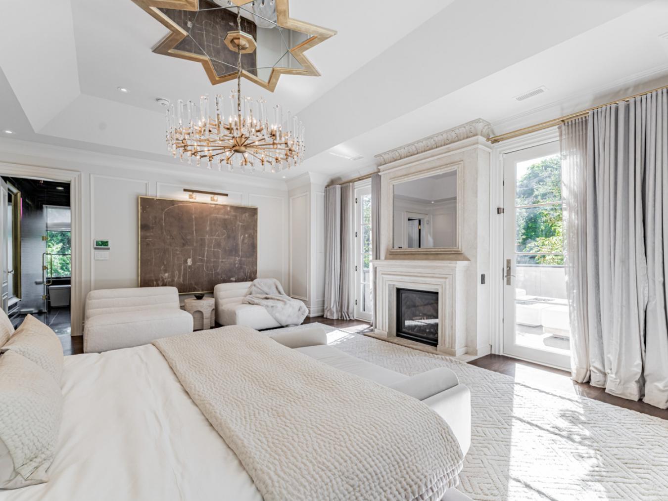 100 Ardwold Gate, Toronto, ON, M5R 2W2, Canada, 4 Bedrooms Bedrooms, ,7 BathroomsBathrooms,Residential,For Sale,100 Ardwold Gate,1670479